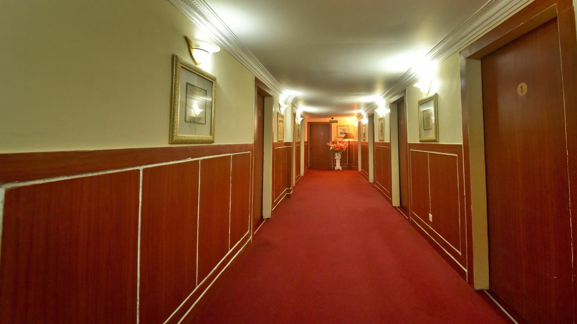 Juliana Hotel קולומבו מראה חיצוני תמונה